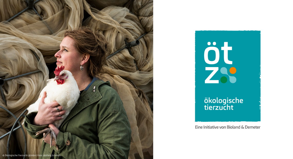 Links ist Inga Günther mit einem Huhn auf dem Arm und schaut links aus dem Bild heruas. Rechts ist das Logo der Ökologischen Tierzucht vor weißem Hintergrund