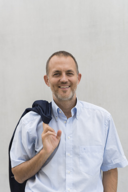 Peter Behrendt