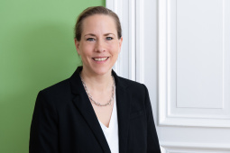 Dr. Katharina Reuter