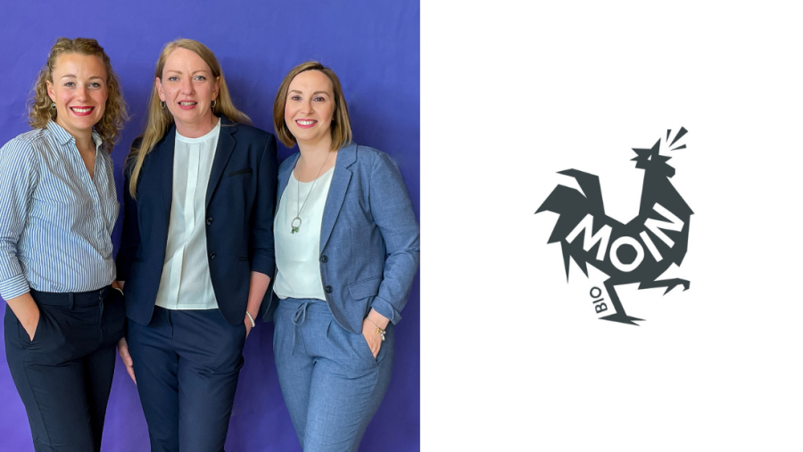 Porträt von den Vorständinnen von Moin und das Moin-Logo daneben